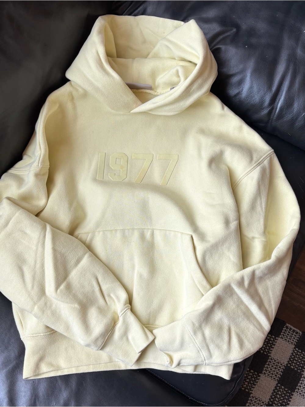 Fear of God ESSENTIALS 1977 Hoodie in pale yellow